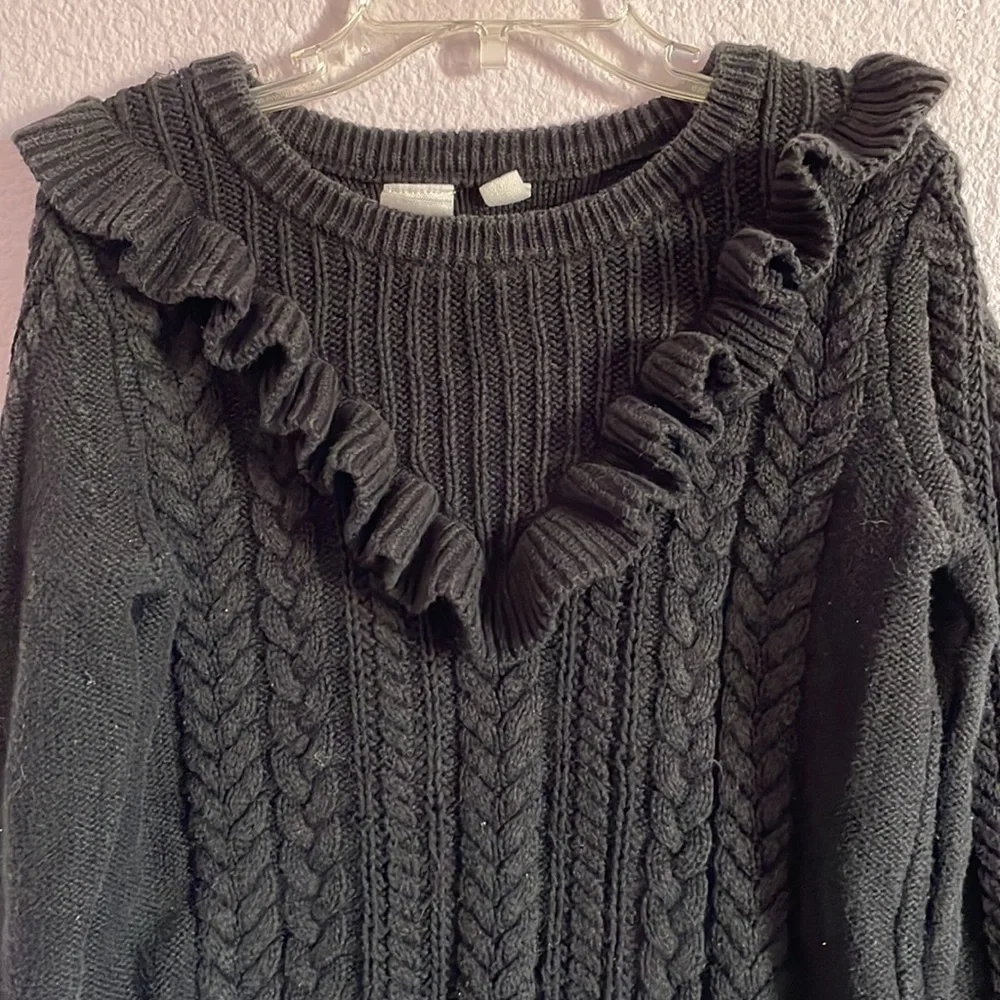 Black GAP Cable-Knit Ruffle Scoop Cotton Sweater